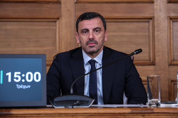 Παπασταύρου: Καμία σχέση με τις πληρωμές του ΟΠΕΚΕΠΕ – Τι είπε για τις επιστολές Σημανδράκου