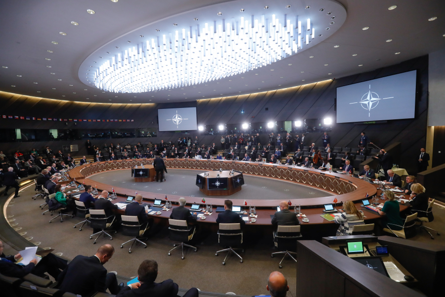 Με διάλογο στην άτυπη Σύνοδο του ΝΑΤΟ απαντούν Φινλανδία και Σουηδία στο «τουρκικό βέτο»