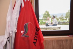 Η ΝΕ ΣΥΡΙΖΑ καλεί τους προοδευτικούς πολίτες να απομονώσουν τις εθνικιστικές φωνές