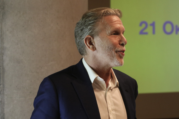 Live η κοπή πρωτοχρονιάτικης πίτας του Παύλου Γερουλάνου