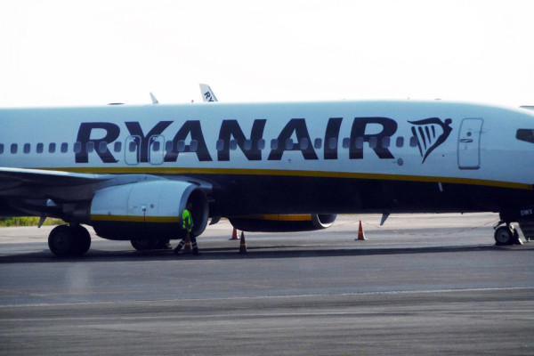Ryanair: Ταξίδια σε 14 νέους προορισμούς από το καλοκαίρι - Ανοίγουν πάνω από 5.000 θέσεις εργασίας