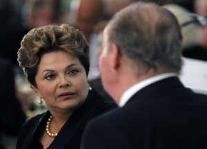 Βραζιλία: Η Γερουσία έκρινε ένοχη την πρόεδρο Ρουσέφ 