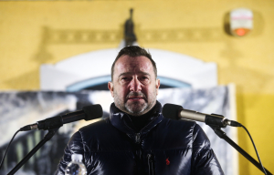 Νίκος Πλακιάς: «Νιώθω οργή και μίσος» - Συγκινεί μιλώντας για τις τελευταίες ώρες με τις κόρες του (βίντεο)