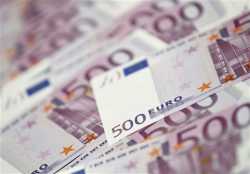 Εγκύκλιος: &quot;Φακέλωμα&quot; στις τράπεζες όσων ανταλλάσσουν χαρτονομίσματα των 500 ευρώ