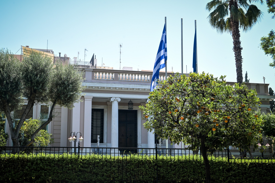 Κάτι μαγειρεύεται