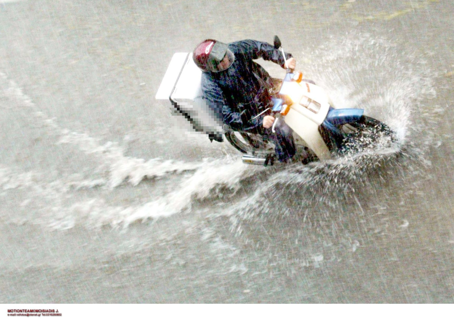 «Σαφάρι» από την Επιθεώρηση Εργασίας στις επιχειρήσεις που απασχολούν διανομείς, ποιες παραβάσεις καταγράφηκαν