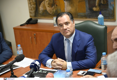 Γεωργιάδης: «Θετικός θα είναι ο ρυθμός ανάπτυξης και το 2023»