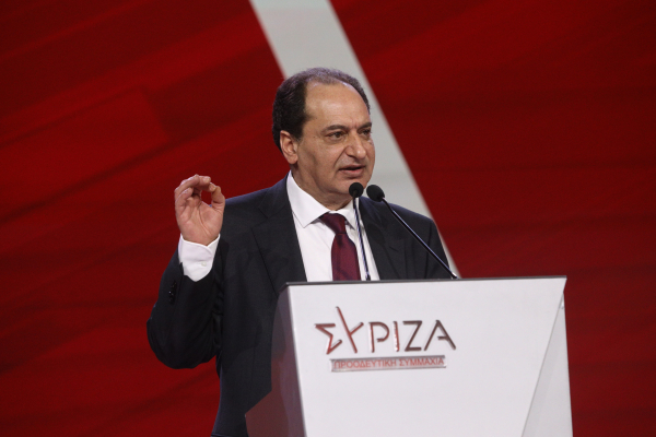 Σπίρτζης: Προαναγγέλλει πρωτοβουλίες για την ανασύνθεση του προοδευτικού χώρου αν δεν συνεργαστούν ΣΥΡΙΖΑ και ΠΑΣΟΚ