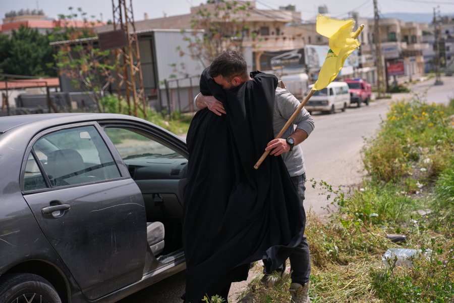 Λίβανος: Ο γολγοθάς των εκτοπισμένων - Δάκρυα χαράς και απόγνωσης (Εικόνες και Βίντεο)