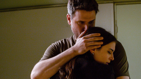 Παγιδευμένοι: Ποια θα είναι η τελευταία λέξη του Ιάσονα;