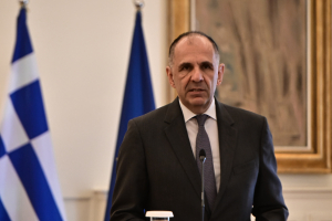 Ανοιχτός «γαλάζιος» εμφύλιος για τα εθνικά θέματα