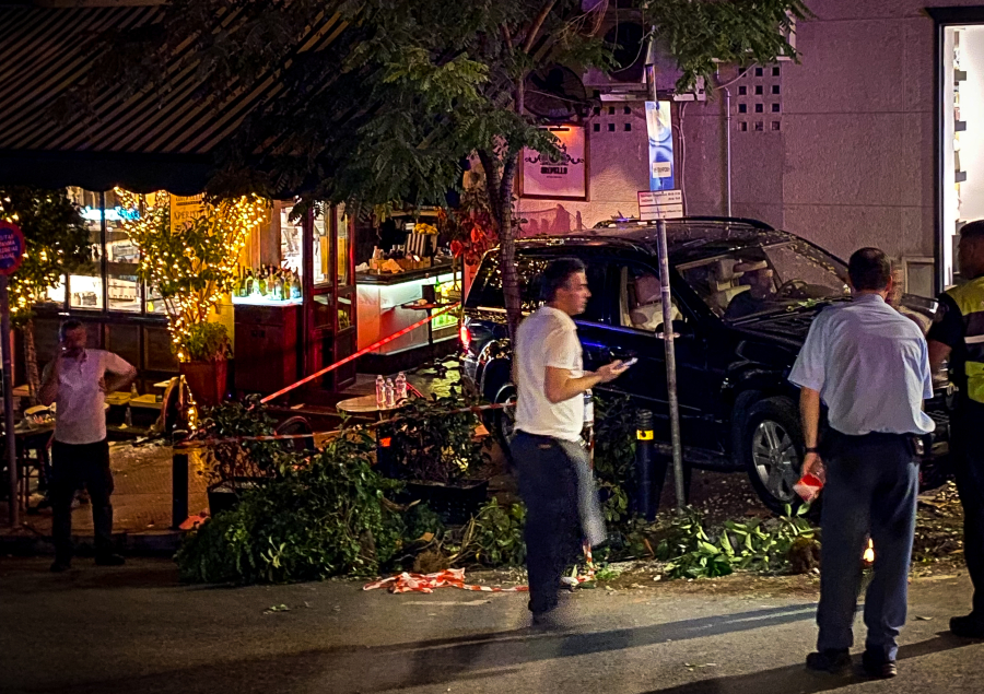 Κολωνάκι: Πώς συνέβη το ατύχημα, ποια η πιθανότερη αιτία