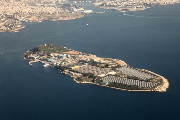 Σύγκρουση αλιευτικών στη Ψυτάλλεια, βυθίστηκε το ένα