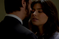 «Άγιος Έρωτας»: Η Χλόη διεκδικεί ξανά τον πατέρα Νικόλαο (Βίντεο)