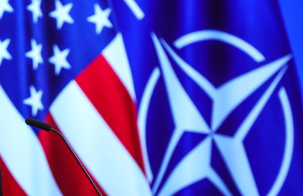 Στις Βρυξέλλες αύριο ο Δένδιας για τη σύνοδο υπουργών Άμυνας του ΝΑΤΟ