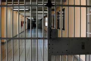 Σέρρες: Έφοδος της ΕΛ.ΑΣ σε κελιά των φυλακών Νιγρίτας - Κατασχέθηκαν 7 USB