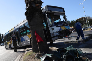 Λεωφορείο στη Λεωφόρο Καβάλας «τρελάθηκε» - Η κούρσα στο... αντίθετο ρεύμα