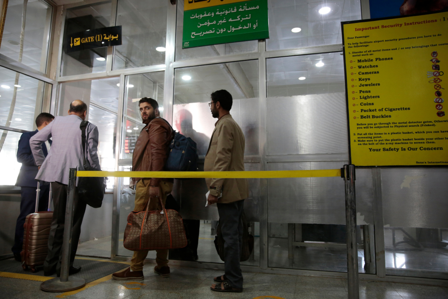 Εντολή εκκένωσης για το διεθνές αεροδρόμιο της Υεμένης εξέδωσε το Ισραήλ