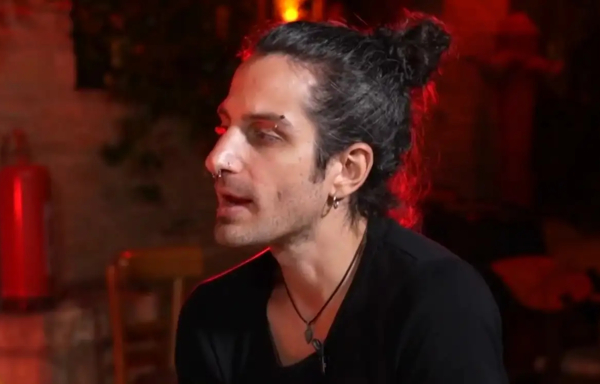 Μίκης Θεοδωράκης: Ενοχλημένος ο εγγονός του - «Ήταν χωρίς την άδειά μου»