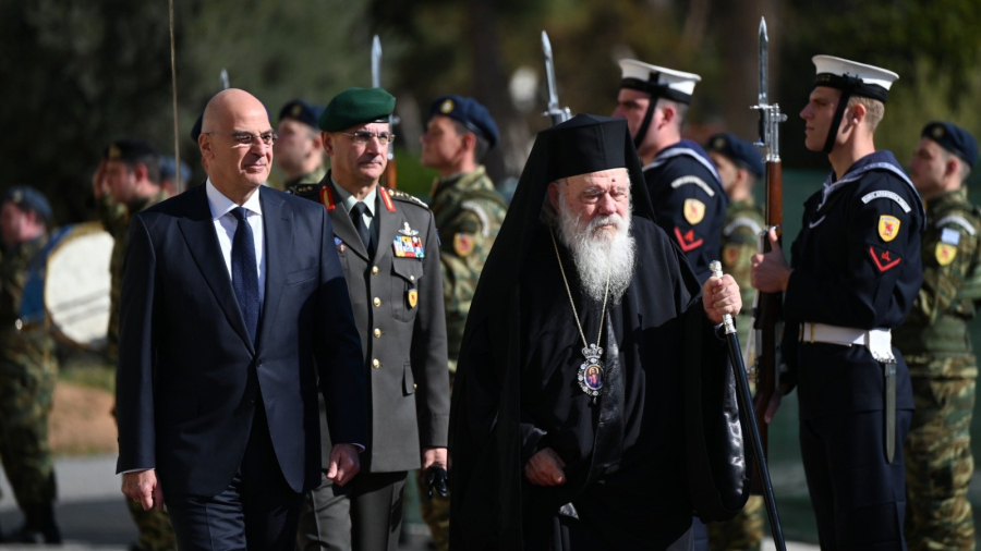 Eγκαινιάστηκε η νέα είσοδος του υπουργείου Εθνικής Άμυνας