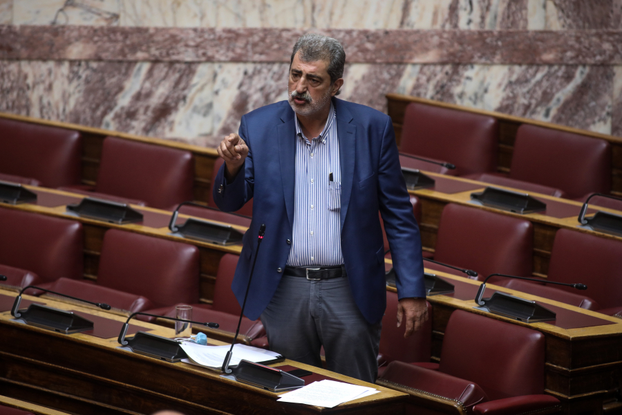 ΣΥΡΙΖΑ προς ΝΔ: «Καλά ξεμπερδέματα για τις συκοφαντίες προς τον Πολάκη»