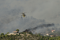 ΣΥΡΙΖΑ για φωτιές: «Πάνω από 4 εκατ. στρέμματα καμένα από το 2019» – Καταγγελίες για απένταξη προμήθειας Canadair από το Ταμείο Ανάκαμψης