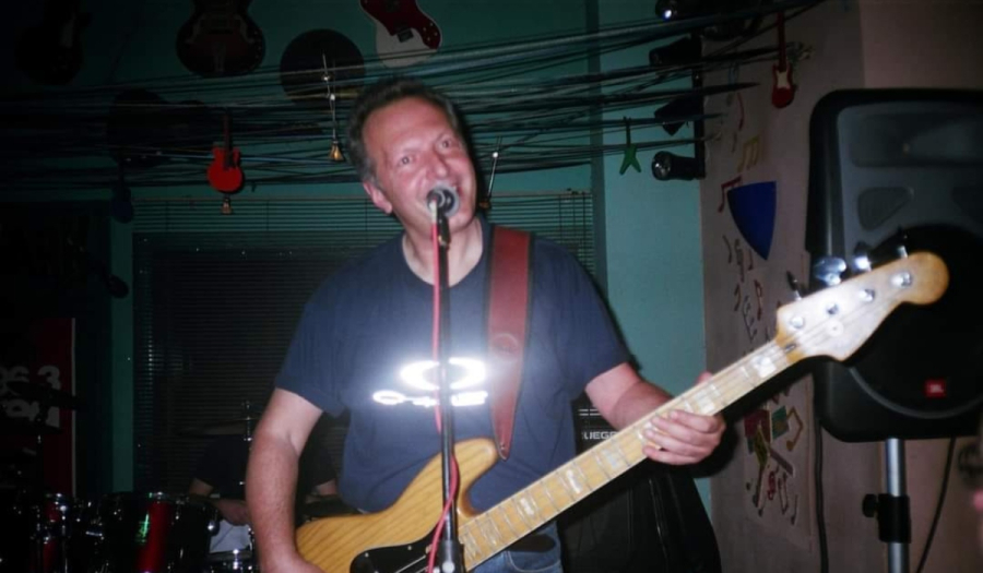 Αντώνης Τουρκογιώργης: Πέθανε ο θρυλικός ροκ τραγουδιστής