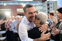 Ο Αλέξης Τσίπρας στο Περιστέρι: «Τώρα μιλάμε» - Δείτε LIVE