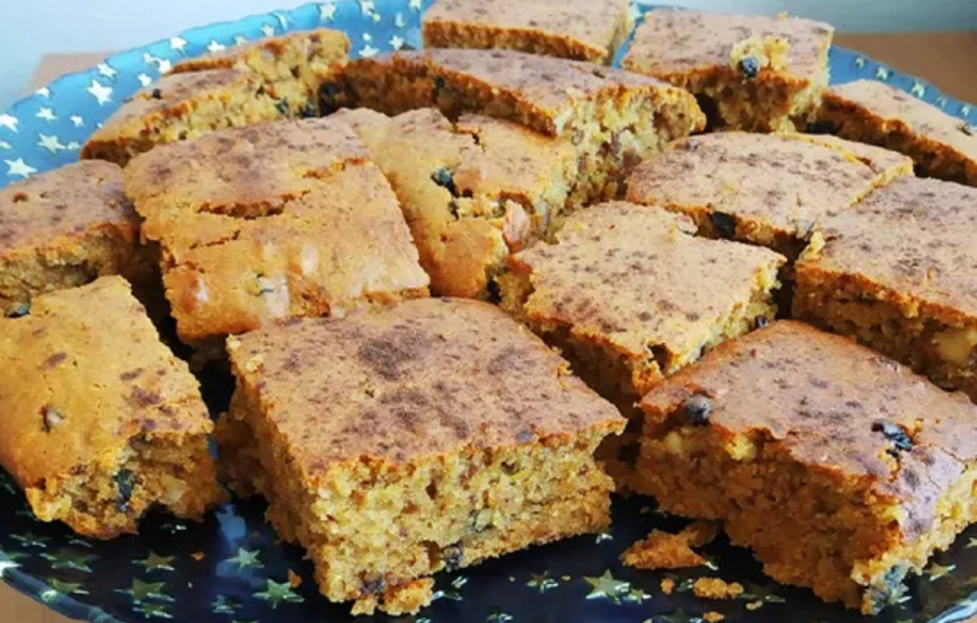 Φανουρόπιτα: Η υγιεινή εκδοχή της συνταγής με ελαιόλαδο και χωρίς ζάχαρη