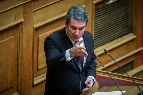 Υπόθεση Novartis: Μήνυση Λοβέρδου κατά των εισαγγελέων (vid)