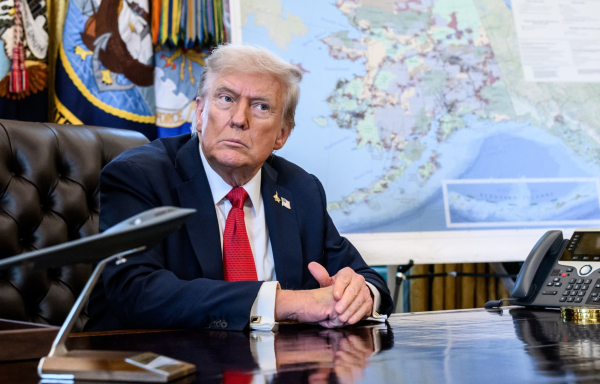 Τραμπ vs BBC: Οι 3 όροι που είχε θέσει για να μην προσφύγει στη δικαιοσύνη - Πόσα δισ. ζητάει