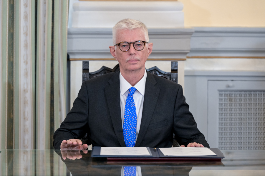 Κυβέρνηση για Δοξιάδη: Δεν γνωρίζαμε, ο ίδιος δεν μας είπε κάτι