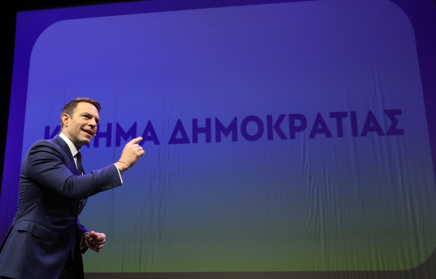 Η διαπλοκή στηρίζει Κασσελάκη, ο ίδιος συσπειρώνει τον ΣΥΡΙΖΑ