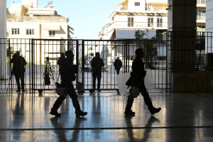 «Κόλαφος» η εισαγγελέας για την Χ.Α.: «Ήταν νεοναζιστικό κόμμα, γνήσιο τέκνο της ιδεολογίας αυτής»