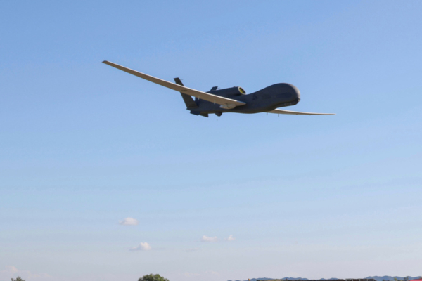 Συναγερμός στη Γερμανία για άγνωστο drone πάνω από βάση του ΝΑΤΟ