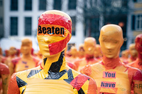 Φινλανδία: 1 στους 5 άνδρες θεωρεί ότι φταίει η γυναίκα για τη βία που δέχεται