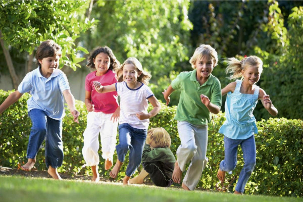 Καμία χώρα δεν προστατεύει τα παιδιά και τους εφήβους της - Σε ποια θέση βρίσκεται η Ελλάδα