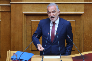 Νέες βολές Σαλμά κατά Γεωργιάδη: ‘Εχει σχέση με τη διαπλοκή