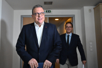 Ο Φάμελλος συναντά κατ' ιδίαν τους βουλευτές του ΣΥΡΙΖΑ