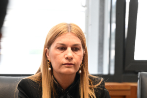 Βολουδάκη για ΕΛΤΑ: «Δεν το γνωρίζαμε, δεν πρέπει να κλείσουν πριν διασφαλιστεί πώς θα εξυπηρετείται ο κόσμος»