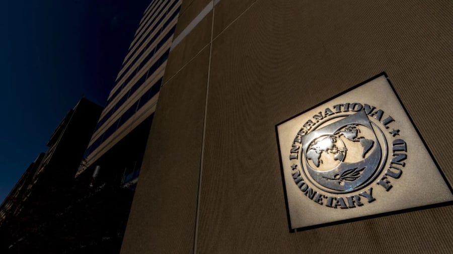 ΔΝΤ: Βλέπει ανάπτυξη 2% για την Ελλάδα το 2026 – Υποχωρεί ο πληθωρισμός, μειώνεται η ανεργία αλλά και η ανταγωνιστικότητα