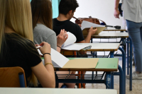 Στρατηγάκης για Εθνικό Απολυτήριο: Ρίσκο η προσμέτρηση των βαθμών και στις τρεις τάξεις - Τα «αγκάθια»