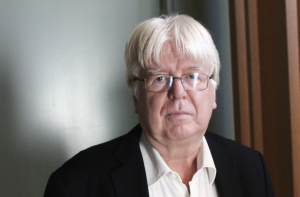 4ο Συνέδριο ΠΑΣΟΚ και στρατηγικοί αντίπαλοι