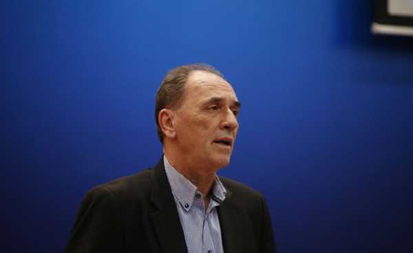 Σταθάκης: Σε 5-6 εβδομάδες το ν/σ για τον εξωδικαστικό μηχανισμό