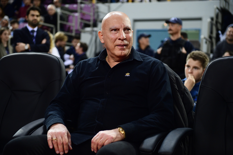 Ο Νίκος Γκάλης προειδοποιεί για AI βίντεο - Μετά τις αναρτήσεις ότι είναι σε αμαξίδιο