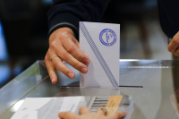 Δημοσκόπηση Opinion Poll: Μόνο το 15,2%(!) δηλώνει ότι θα βελτιωθούν τα οικονομικά του - Οι απαντήσεις για κόμμα Τσίπρα, Καρυστιανού, Σαμαρά
