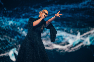 B’ ημιτελικός Eurovision 2025: Η στιγμή που αλλάζει φόρεμα η Κλαυδία στη σκηνή
