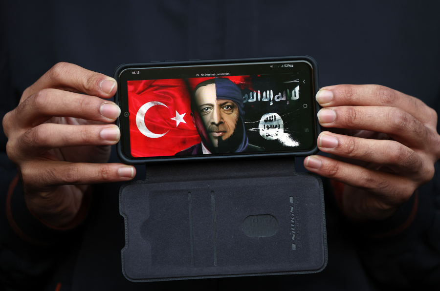 Η Άγκυρα γνώριζε έξι μήνες πριν και «ενέκρινε» το σχέδιο ανατροπής του Άσαντ