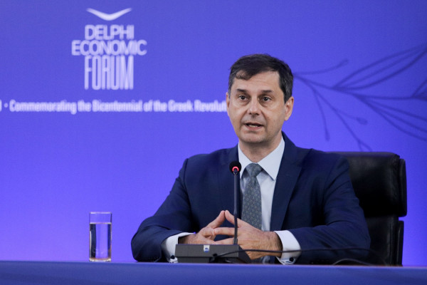 Θεοχάρης: «Υπερέχει η Ελλάδα στις κρατήσεις»