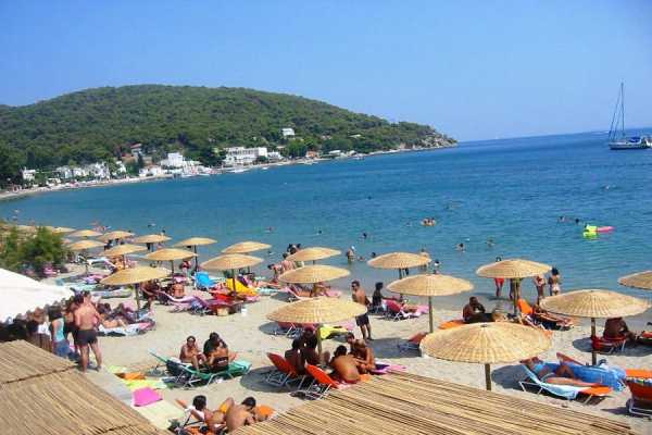 Δήμος Νέας Σμύρνης: Πρόγραμμα &quot;Θαλάσσια Μπάνια 2016&quot;